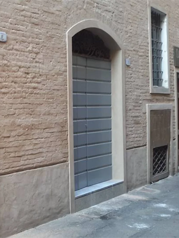 scuroni-in-legno-su-misura-reggio-emilia